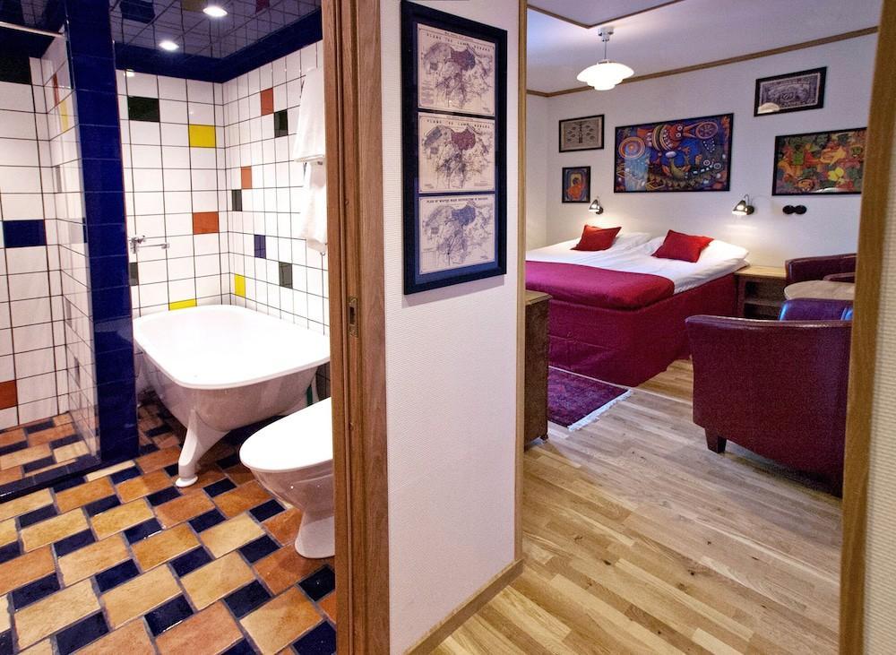 Hotell Havanna ヴァールベリ エクステリア 写真