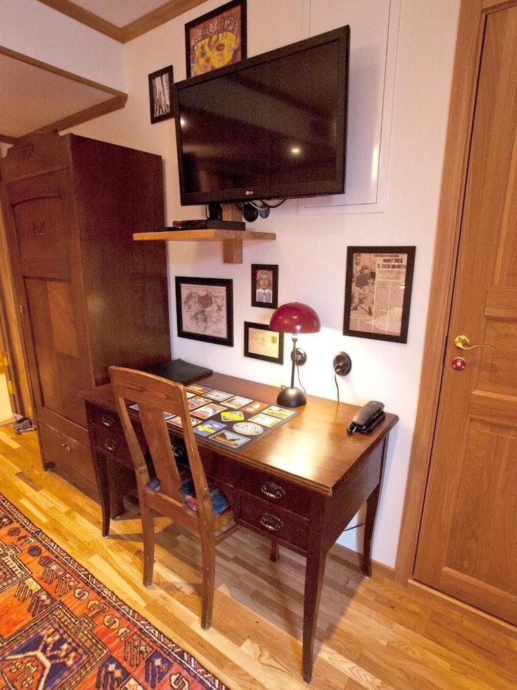 Hotell Havanna ヴァールベリ エクステリア 写真