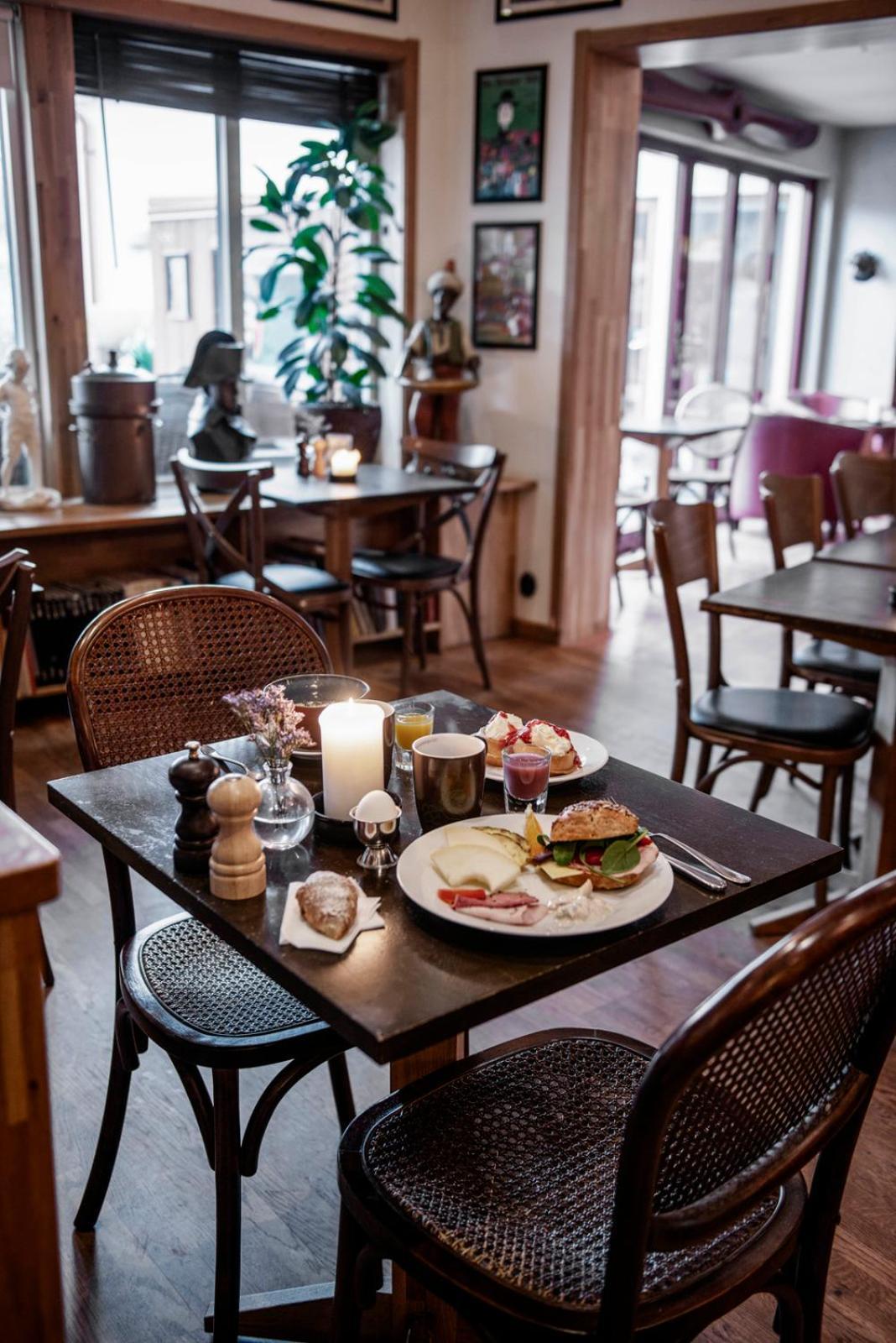 Hotell Havanna ヴァールベリ エクステリア 写真
